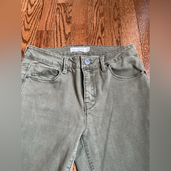 Anthropology unpublished jeans - Picture 2 of 7